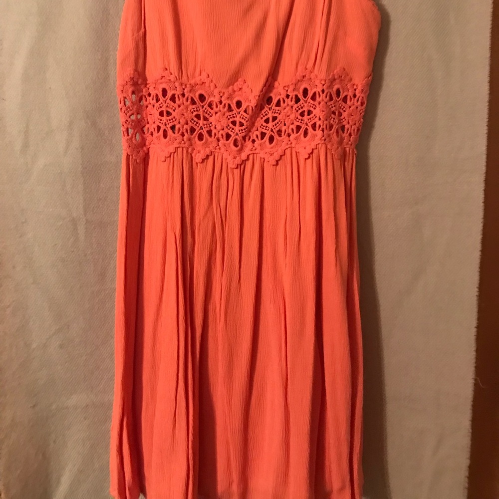 Dress - Picture 2 of 5